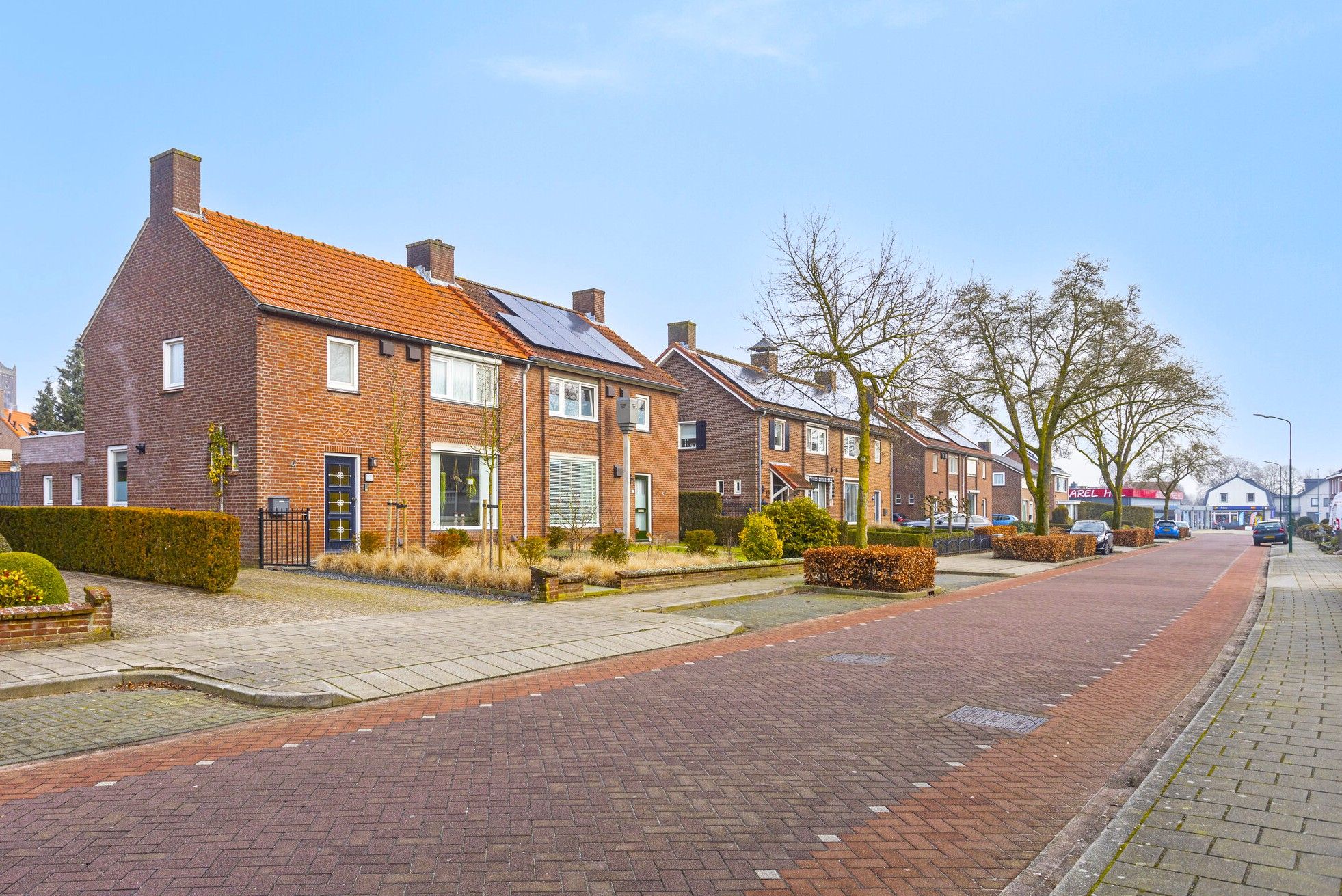 Foto 45 van Spoorstraat 16