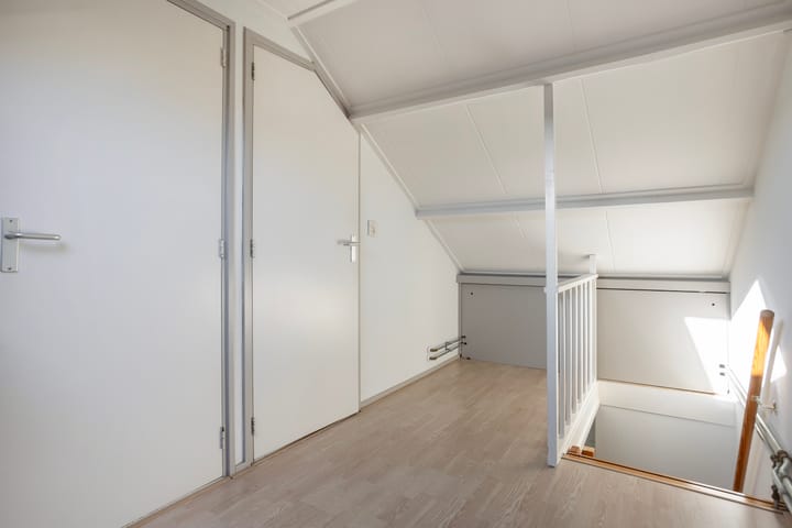 Foto 27 van Lammert Hofstrastraat 8