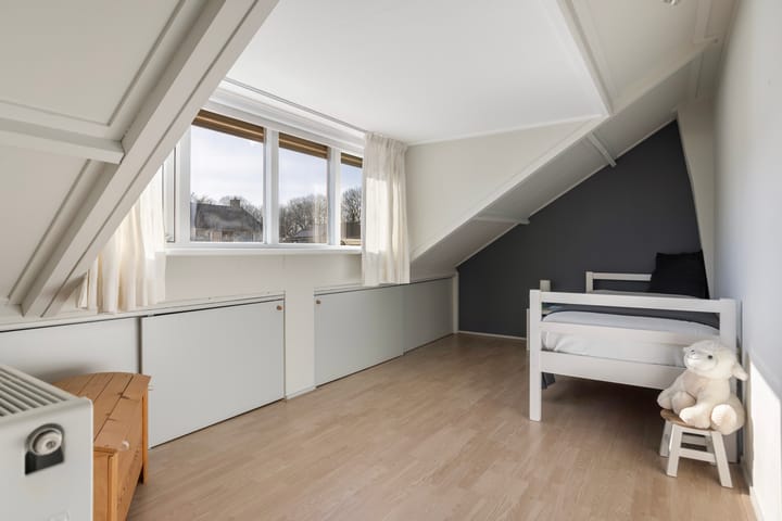 Foto 33 van Lammert Hofstrastraat 8