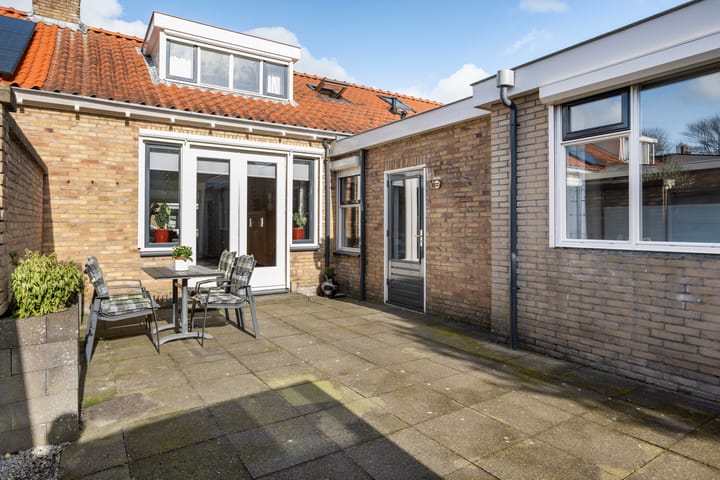 Foto 36 van Lammert Hofstrastraat 8