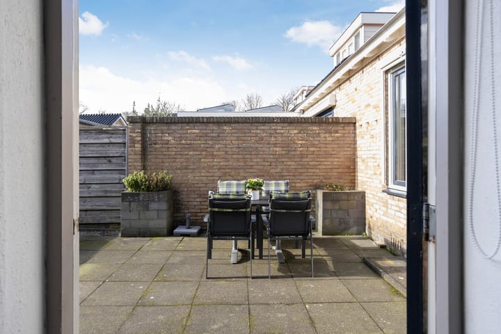 Foto 38 van Lammert Hofstrastraat 8