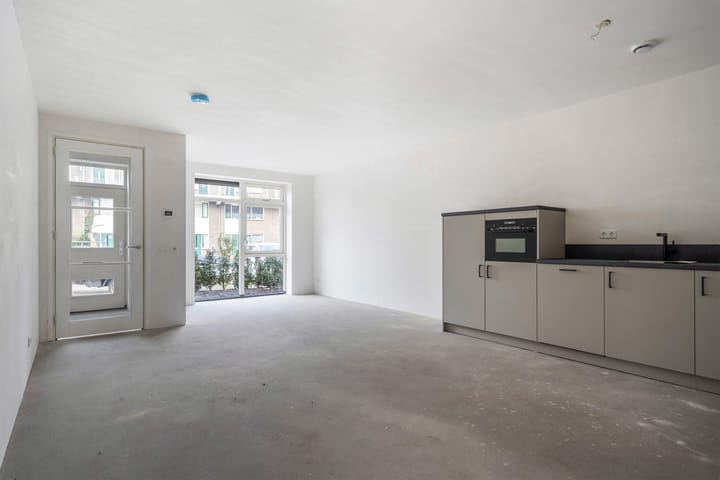 Photo 2 of Stromenlaan 30