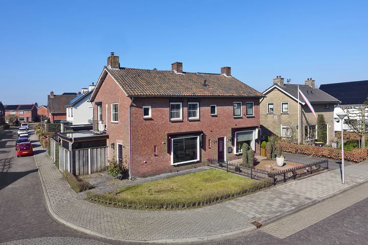 Foto 5 van Bernhardstraat 44