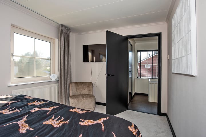 Foto 20 van Bernhardstraat 44