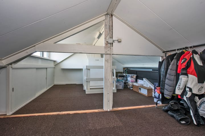 Foto 31 van Bernhardstraat 44