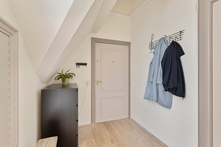 Foto 11 van Catharinastraat 18-D