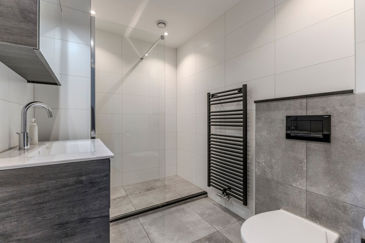 Foto 4 van Willem Hedastraat 35