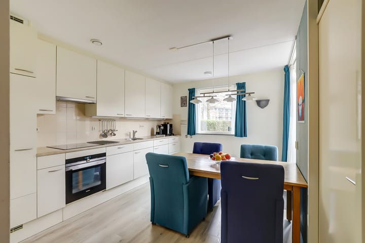 Foto 15 van Muiderstraat 17