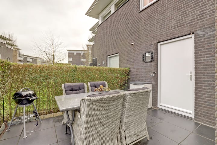 Foto 36 van Muiderstraat 17