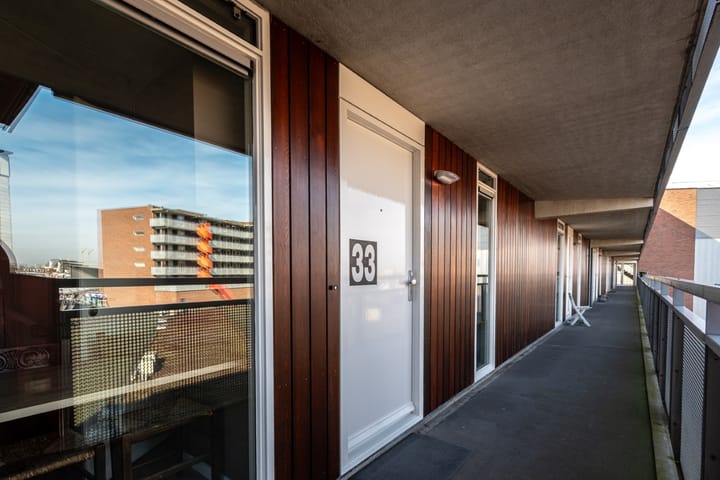 Foto 4 van Spoorstraat 33