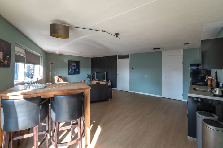 Foto 9 van Spoorstraat 33