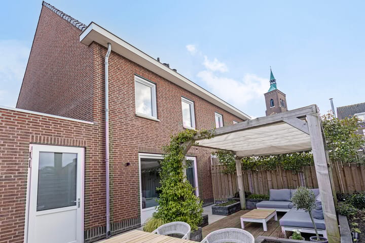 Foto 32 van Doelenstraat 28