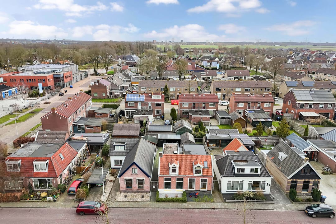 Photo 37 of Badweg 9