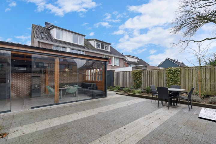 Foto 29 van Rossinistraat 157