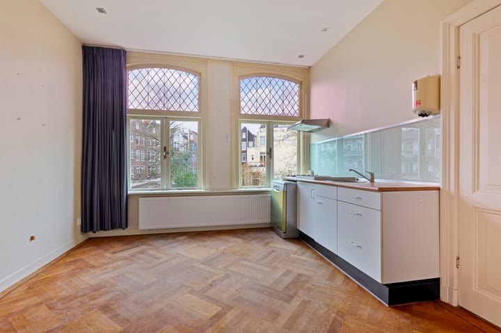 Foto 11 van Nassaukade 22-1