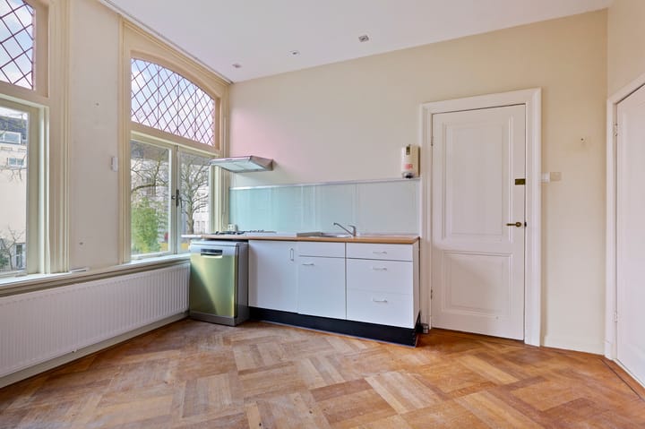 Foto 13 van Nassaukade 22-1