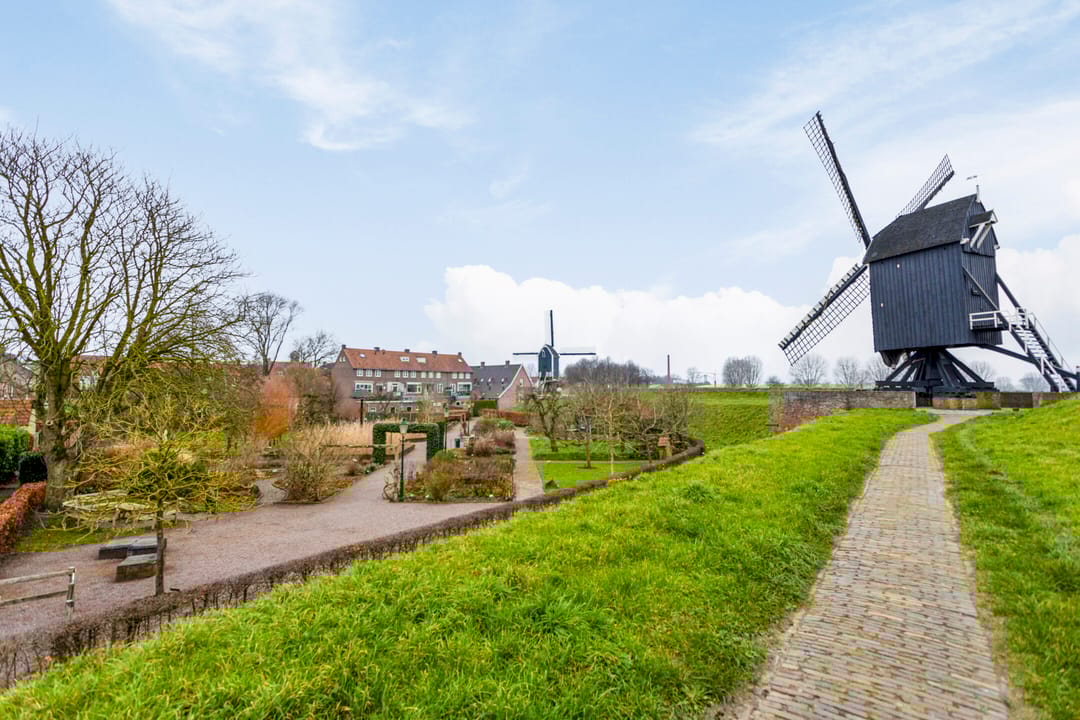 Foto 2 van Molenstraat 9