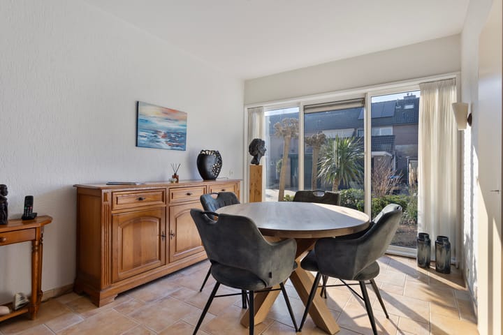 Foto 12 van het Bijltje 11