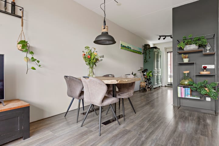 Foto 12 van Heijplaat 14