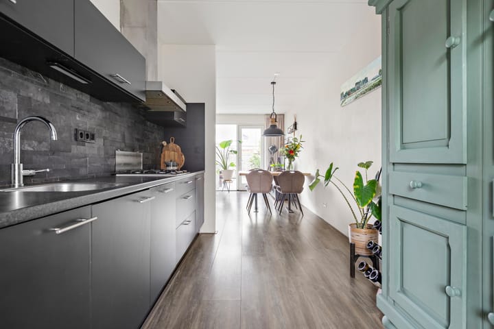 Foto 15 van Heijplaat 14