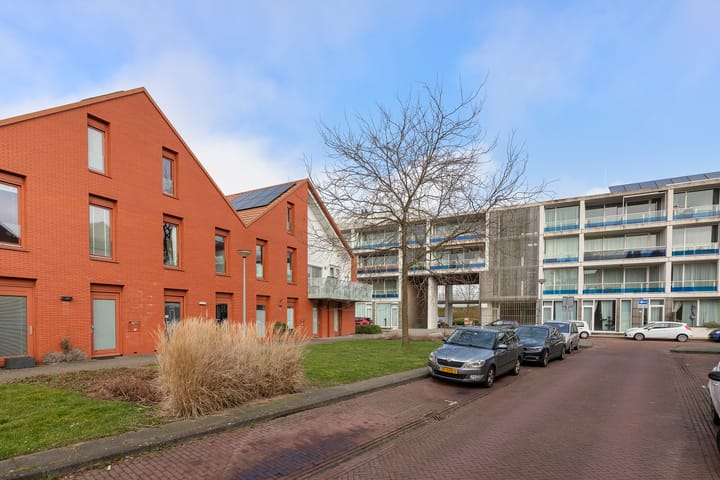 Foto 35 van Heijplaat 14