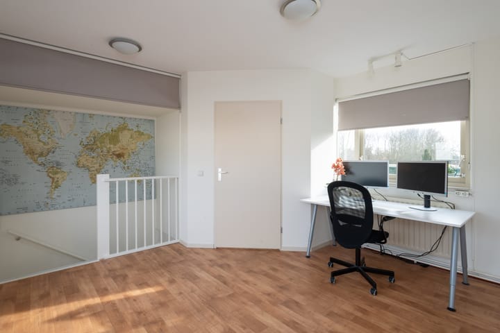 Foto 33 van Van Leeuwenhoekstraat 91