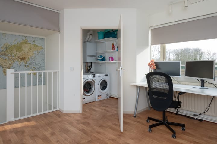 Foto 37 van Van Leeuwenhoekstraat 91