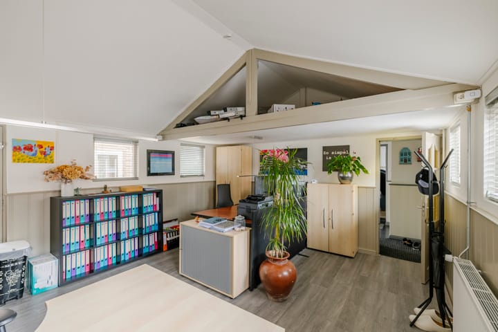 Foto 21 van Bennebroekerdijk 215