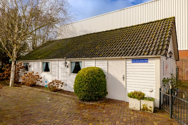 Foto 40 van Bennebroekerdijk 215