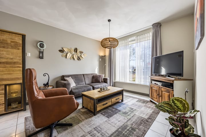 Foto 2 van Prof. Titus Brandsmastraat 86