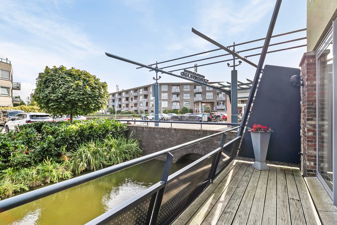 Photo 11 of Puccinistraat 73