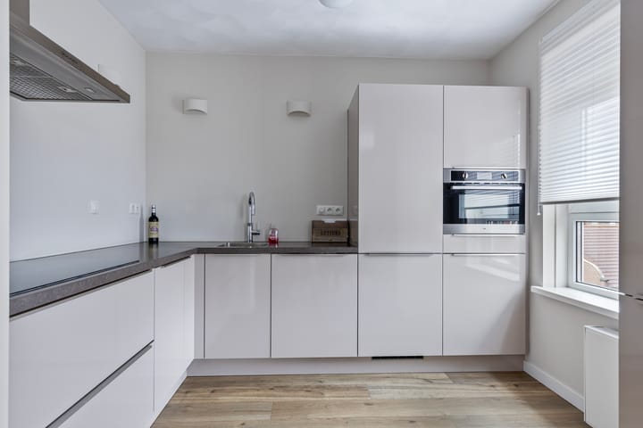 Foto 3 van Marktpoort 8