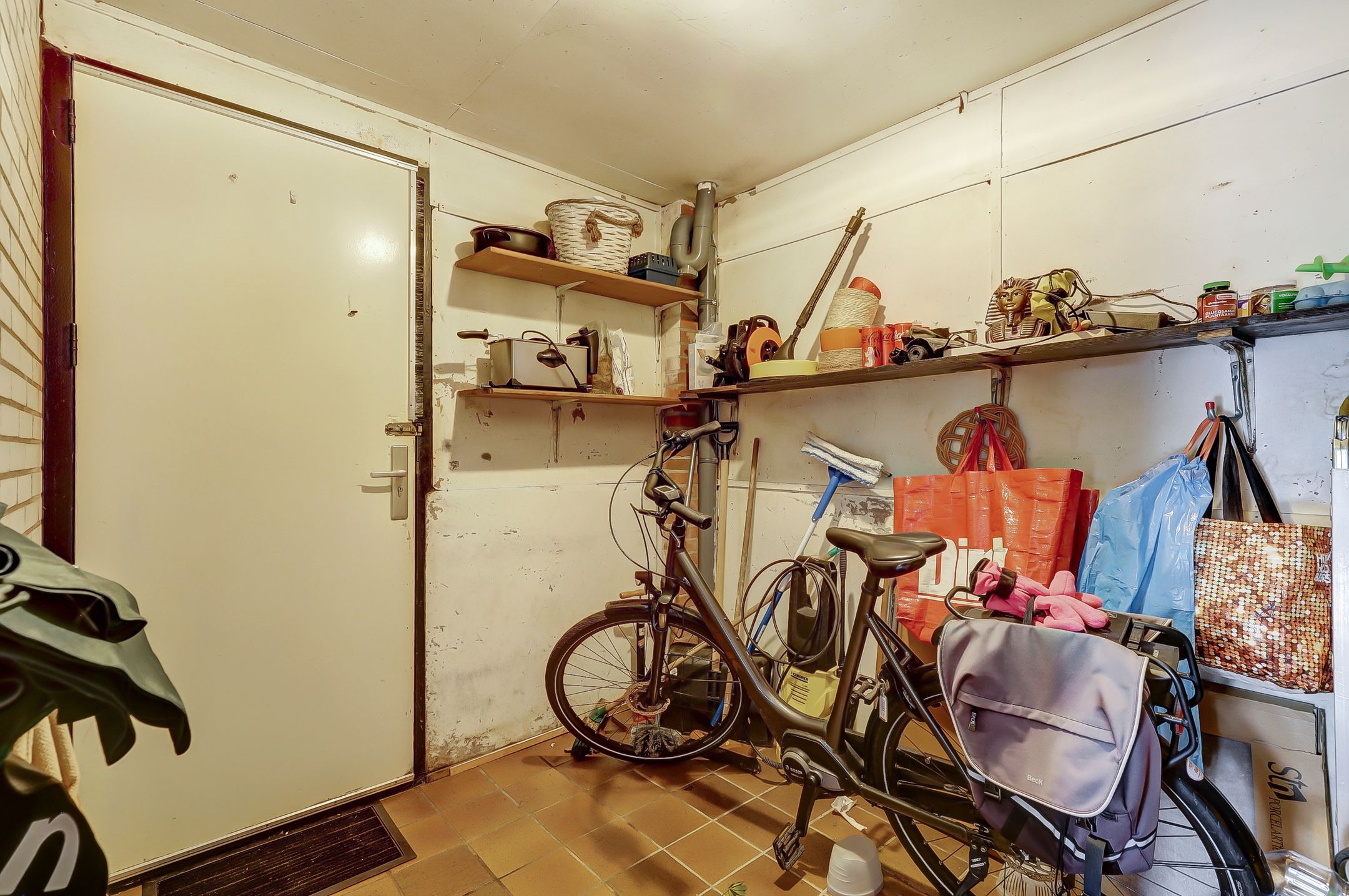 Foto 21 van Hercules 61