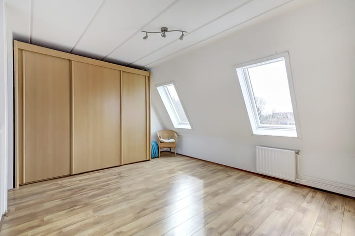 Foto 36 van Hercules 61