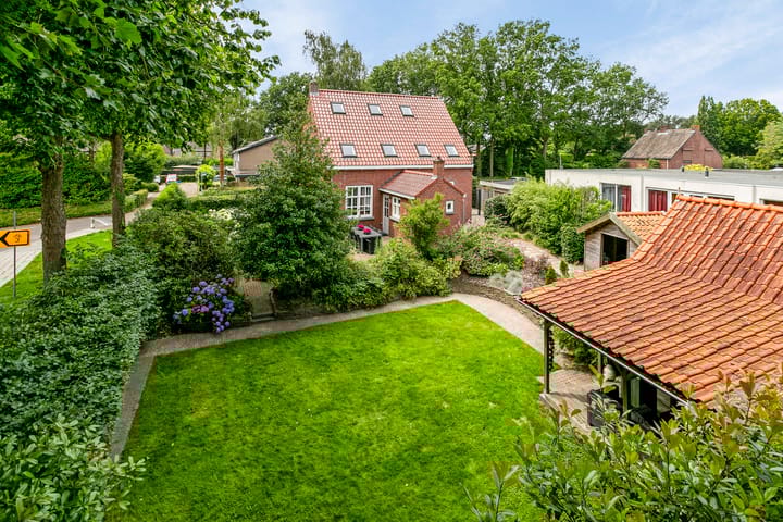 Foto 2 van Buurtweg 158