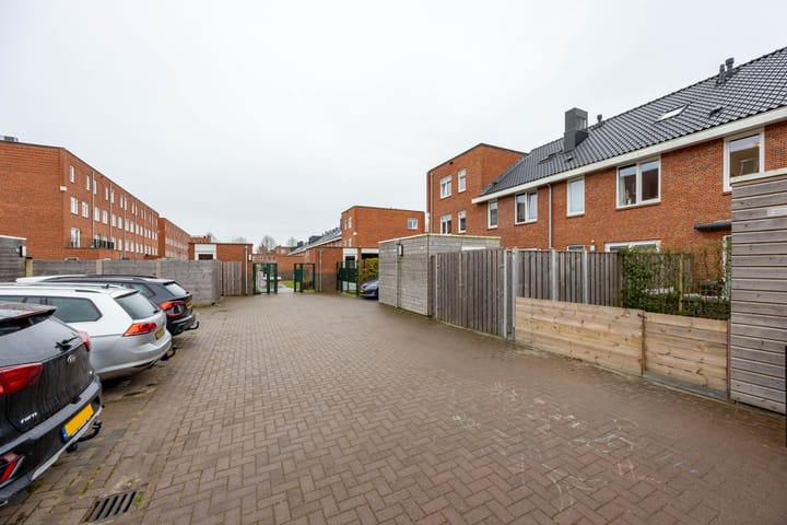 Foto 41 van Hyacinthstraat 255