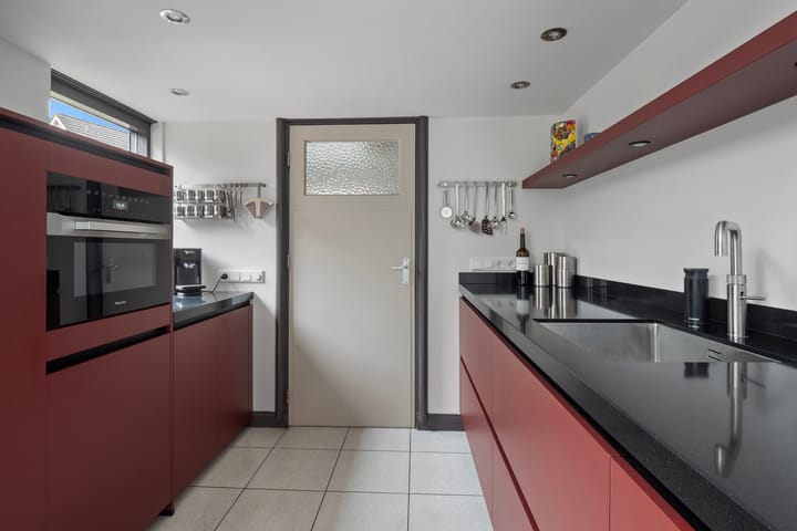 Foto 13 van Esschestraat 75