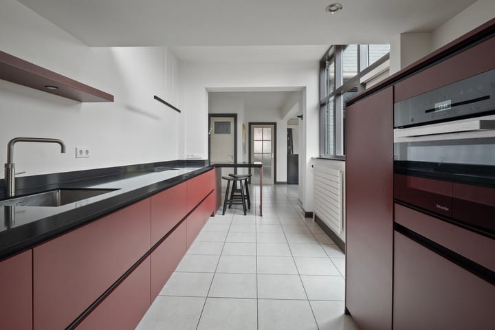 Foto 15 van Esschestraat 75