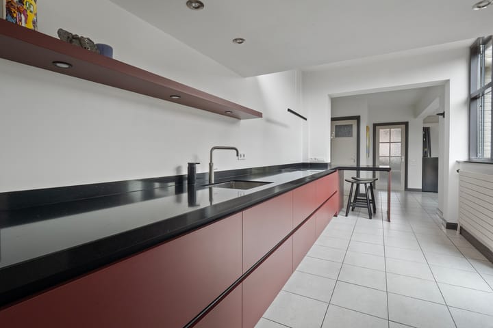 Foto 16 van Esschestraat 75