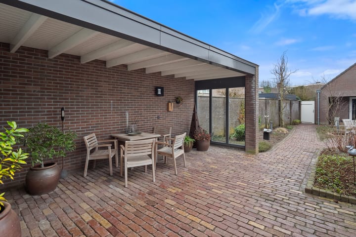 Foto 34 van Esschestraat 75