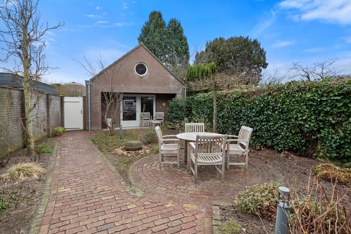 Foto 37 van Esschestraat 75