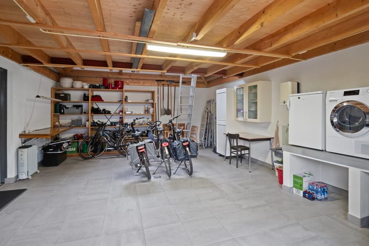 Foto 40 van Esschestraat 75