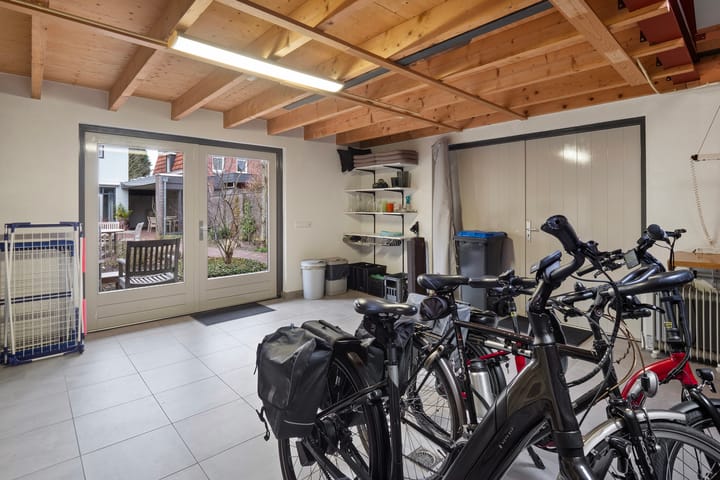 Foto 41 van Esschestraat 75