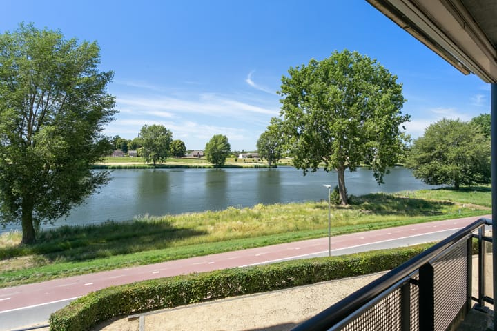 Foto 3 van Maasstaete 79