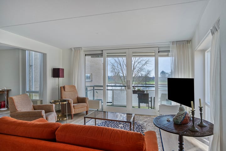 Foto 7 van Maasstaete 79