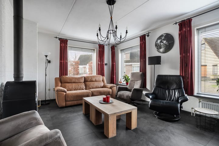 Foto 8 van Volkerak 10