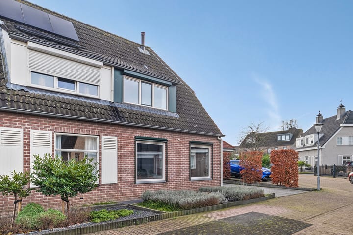 Foto 38 van Volkerak 10