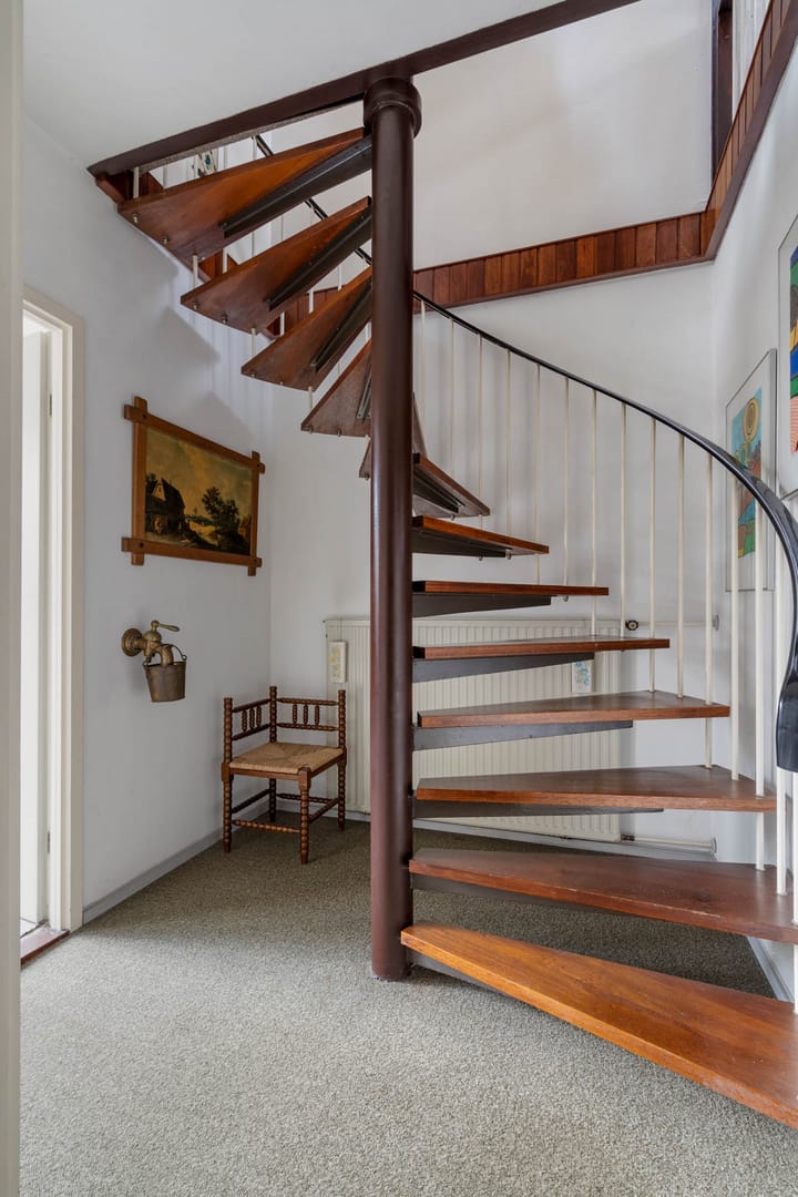 Foto 9 van Cornelis Joosstraat 102