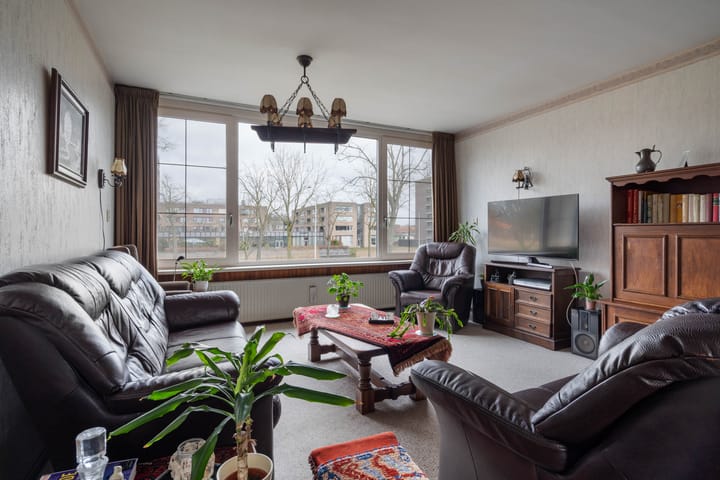 Foto 11 van Cornelis Joosstraat 102