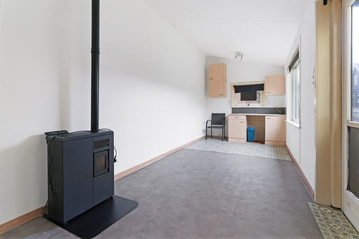 Photo 15 of Kanaalstraat 54